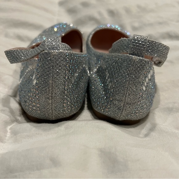 Olive & Edie Shimmer Flat Dress Shoe - Picture 8 of 9